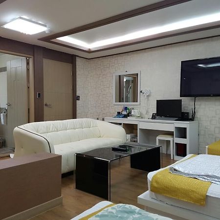 Raon Hotel Gwangyang  Extérieur photo